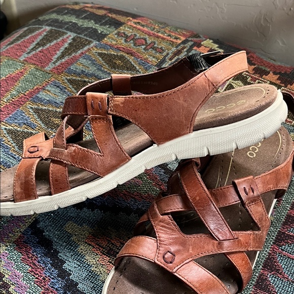 Ecco Women's Tan Leather Sandals - Picture 2 of 3
